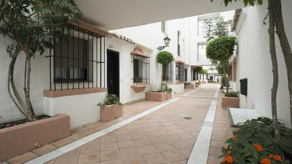 Club Jardines Del Puerto Marbellac