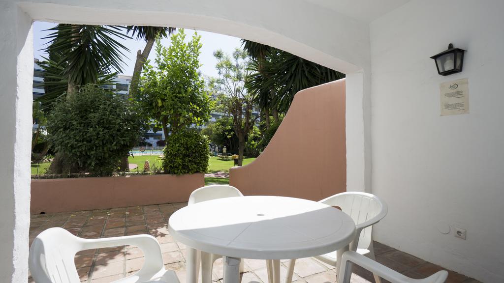 Club Jardines Del Puerto Marbellac