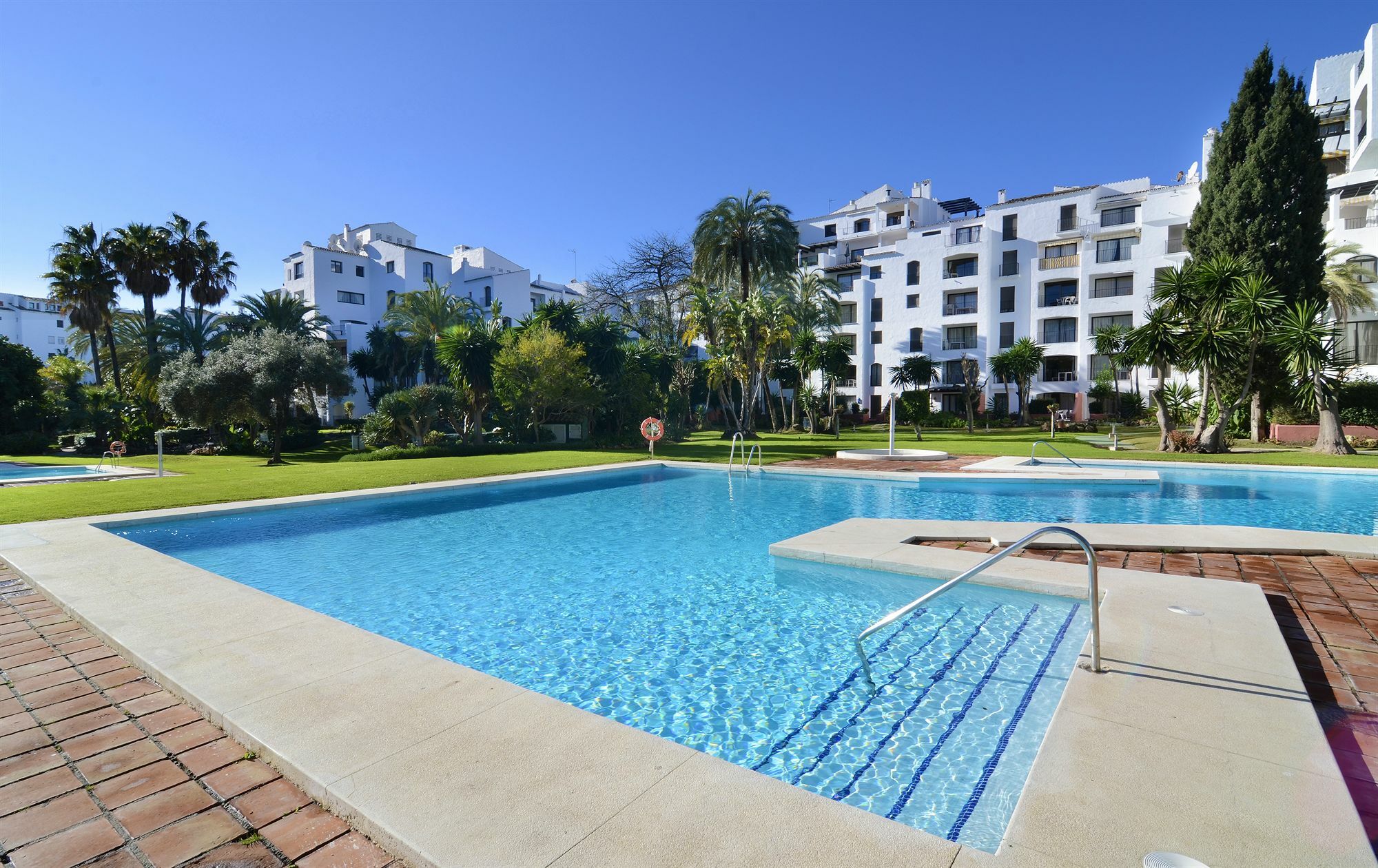 Club Jardines Del Puerto * Marbellac